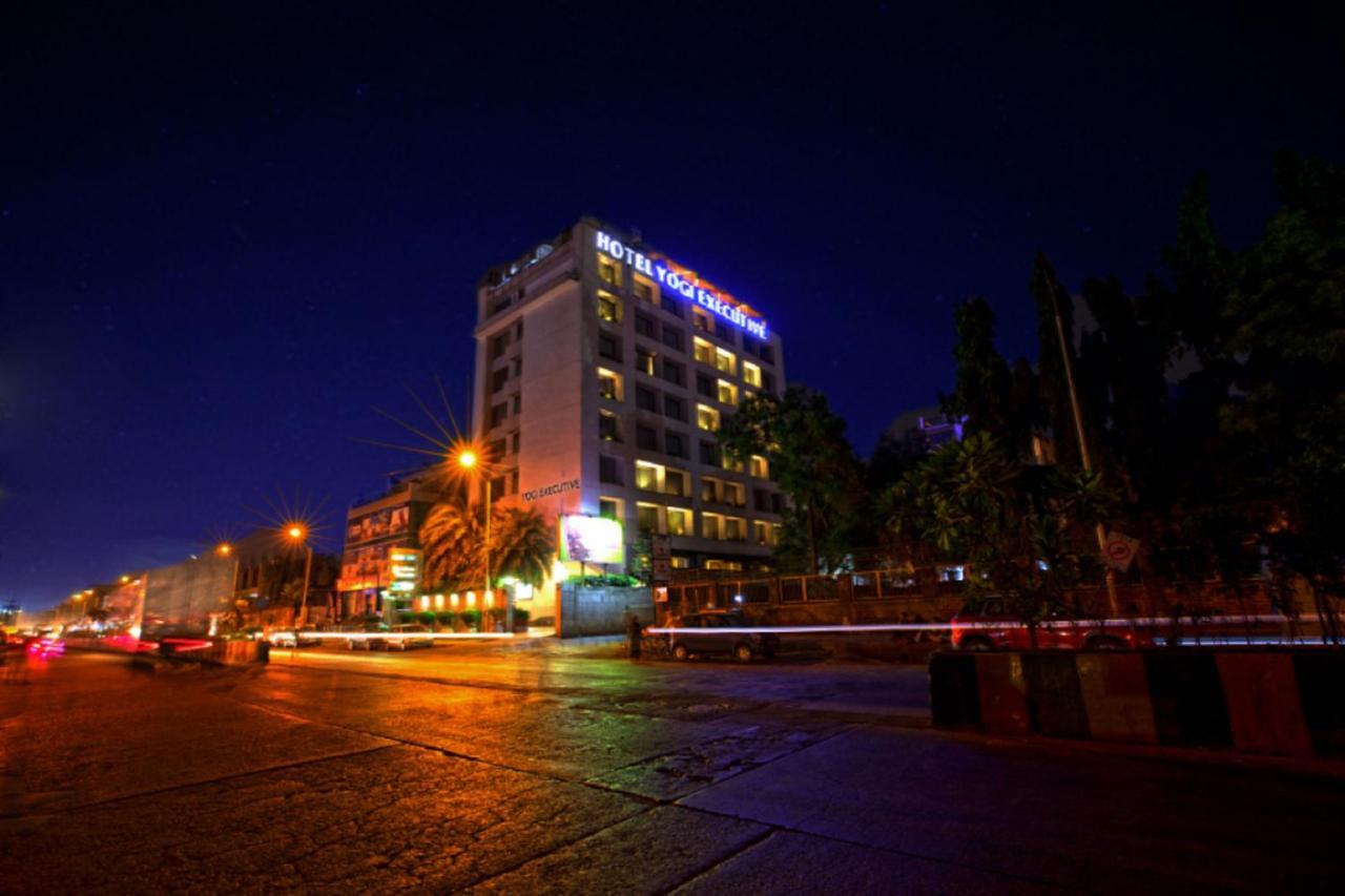 Hotel Yogi Executive, Navi Mumbai Zewnętrze zdjęcie