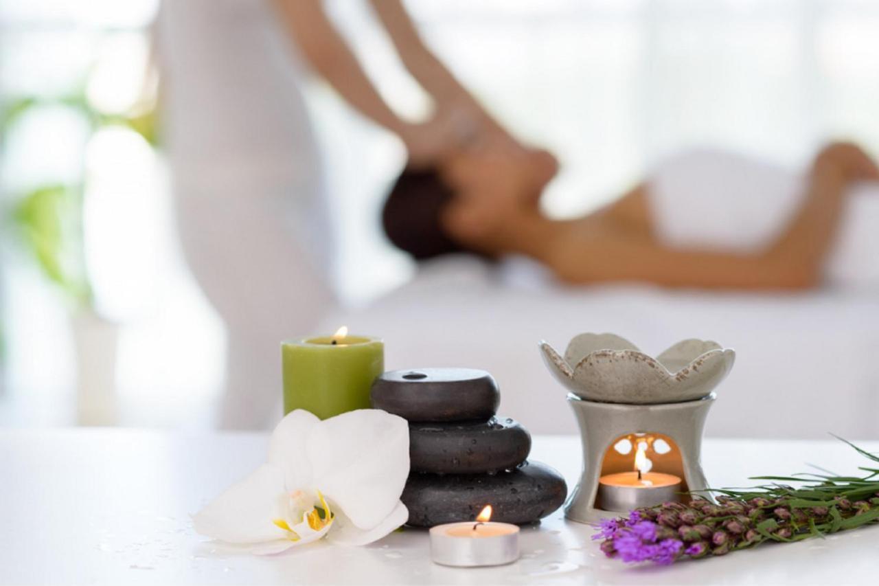 Hotel Yogi Executive, Navi Mumbai Zewnętrze zdjęcie