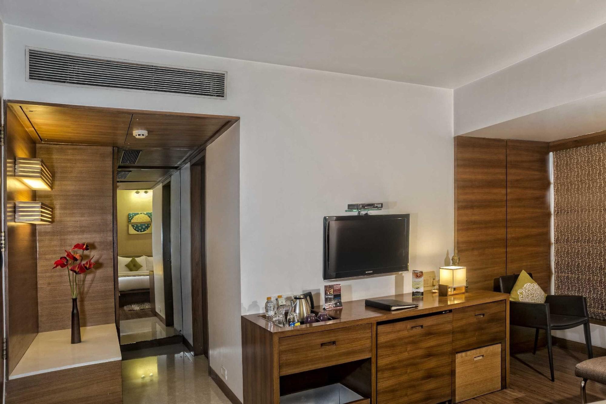 Hotel Yogi Executive, Navi Mumbai Zewnętrze zdjęcie