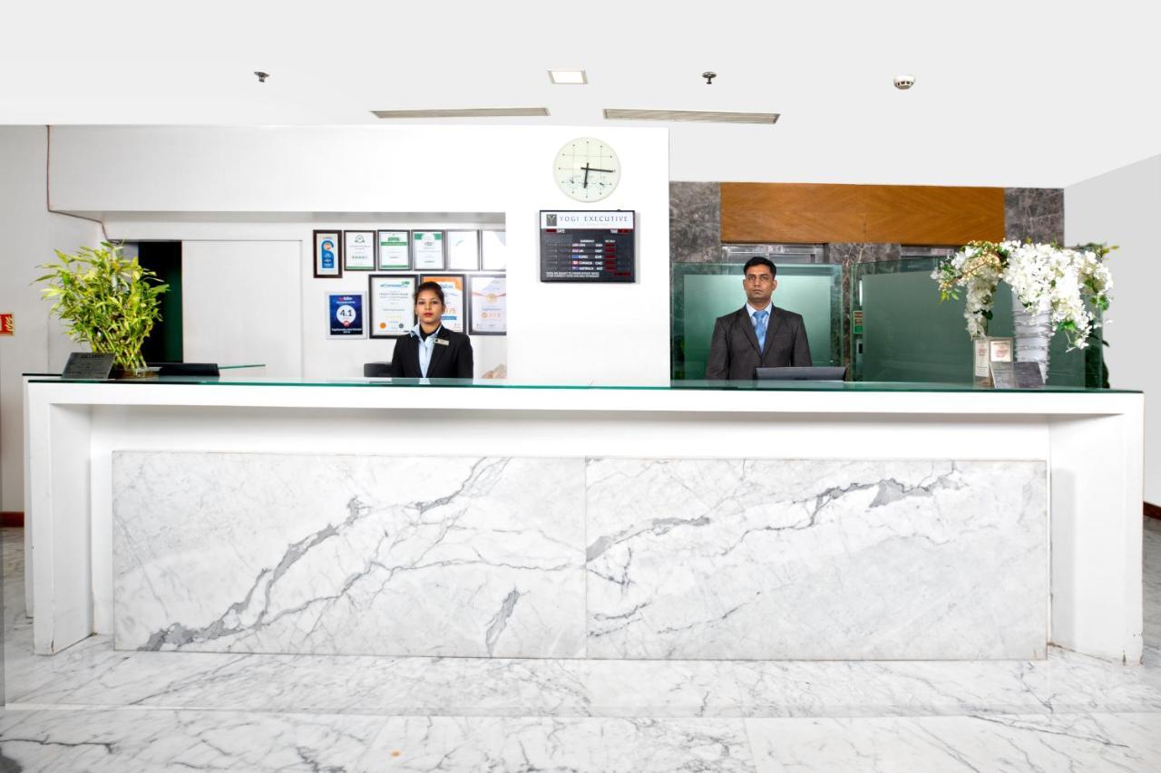 Hotel Yogi Executive, Navi Mumbai Zewnętrze zdjęcie