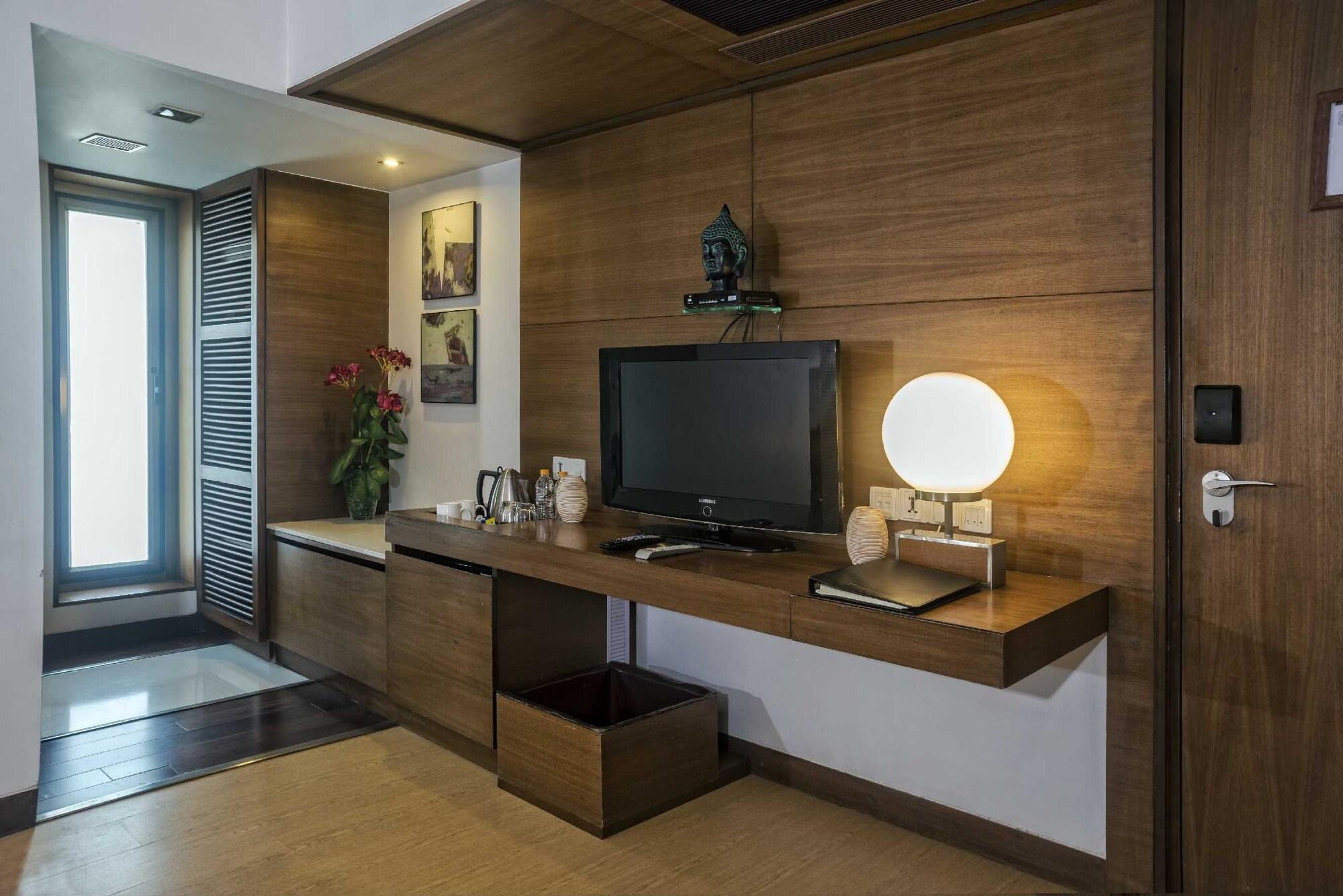 Hotel Yogi Executive, Navi Mumbai Zewnętrze zdjęcie